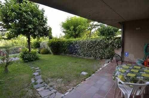 Hotel Il Chiesino à Pontedera Extérieur photo